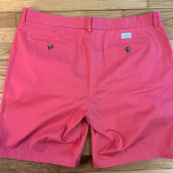 Men’s Vineyard Vines Pink Shorts - Picture 2 of 4
